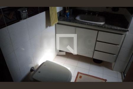 Casa à venda com 321m², 4 quartos e 3 vagas