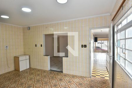 Casa à venda com 200m², 3 quartos e 4 vagas Casa à venda com 200m², 3 quartos e 4 vagasCozinha