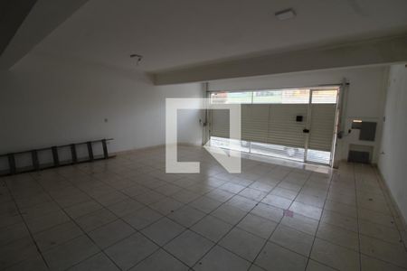 Casa à venda com 175m², 2 quartos e 2 vagasGaragem
