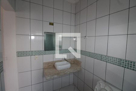 Casa à venda com 175m², 2 quartos e 2 vagasBanheiro Suite