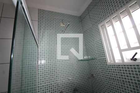 Casa à venda com 175m², 2 quartos e 2 vagasBanheiro Suite