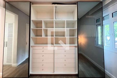 Apartamento à venda com 105m², 2 quartos e 1 vagaSuíte 2