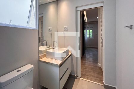 Apartamento à venda com 105m², 2 quartos e 1 vagaBanheiro da Suíte 2