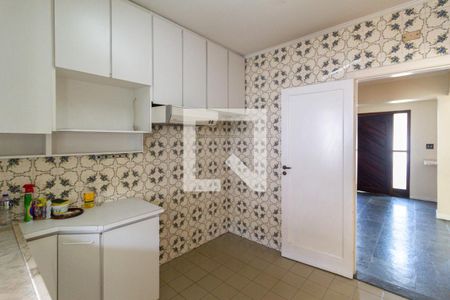 Casa à venda com 190m², 3 quartos e 2 vagas Casa à venda com 190m², 3 quartos e 2 vagasCozinha