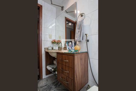 Apartamento à venda com 238m², 4 quartos e 2 vagasBanheiro social 