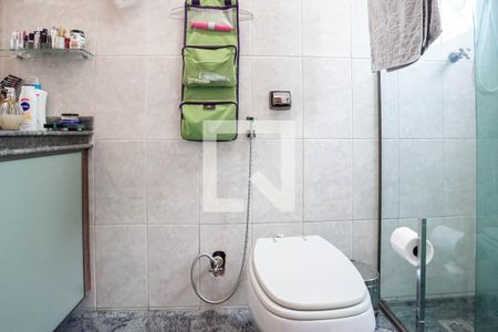 Apartamento à venda com 238m², 4 quartos e 2 vagasBanheiro da suíte 1