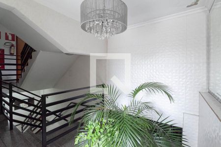 Apartamento à venda com 238m², 4 quartos e 2 vagasEntrada