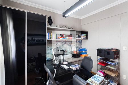 Apartamento à venda com 238m², 4 quartos e 2 vagasQuarto