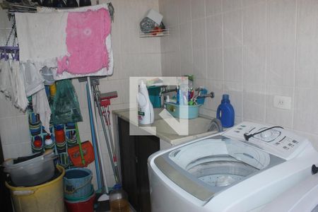 Casa à venda com 150m², 3 quartos e 2 vagasÁrea de Serviço