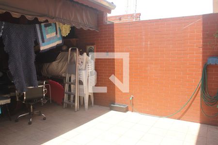 Casa à venda com 150m², 3 quartos e 2 vagasQuintal