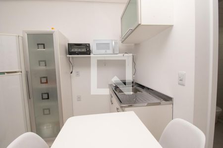 cozinha de kitnet/studio para alugar com 1 quarto, 27m² em Pátria Nova, Novo Hamburgo