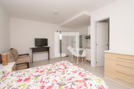 quarto-sala de kitnet/studio para alugar com 1 quarto, 27m² em Pátria Nova, Novo Hamburgo