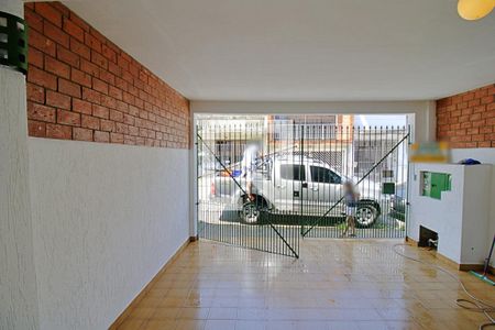 Vista da Sala de casa para alugar com 2 quartos, 120m² em Jardim Santa Rosa, Taboão da Serra