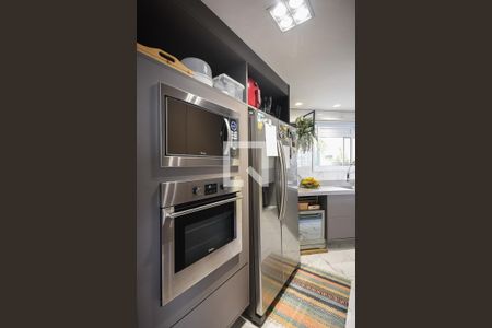 Apartamento para alugar com 120m², 2 quartos e 2 vagas Apartamento para alugar com 120m², 2 quartos e 2 vagasCozinha