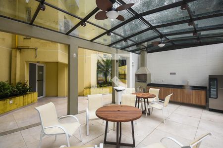 Apartamento para alugar com 120m², 2 quartos e 2 vagas Apartamento para alugar com 120m², 2 quartos e 2 vagasChurrasqueira