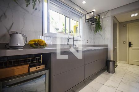 Apartamento para alugar com 120m², 2 quartos e 2 vagas Apartamento para alugar com 120m², 2 quartos e 2 vagasCozinha