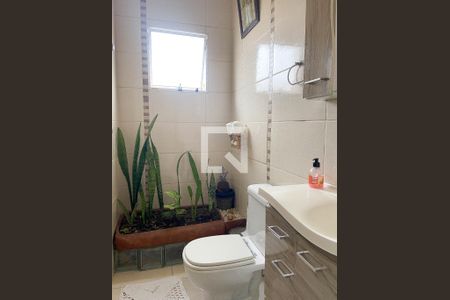 Casa à venda com 117m², 2 quartos e 2 vagas Casa à venda com 117m², 2 quartos e 2 vagasLavabo