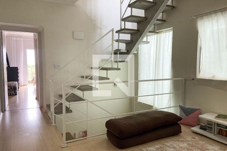 Casa à venda com 117m², 2 quartos e 2 vagas Casa à venda com 117m², 2 quartos e 2 vagasHall dos quartos
