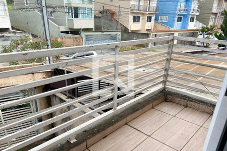 Casa à venda com 117m², 2 quartos e 2 vagas Casa à venda com 117m², 2 quartos e 2 vagasVaranda do Quarto 2