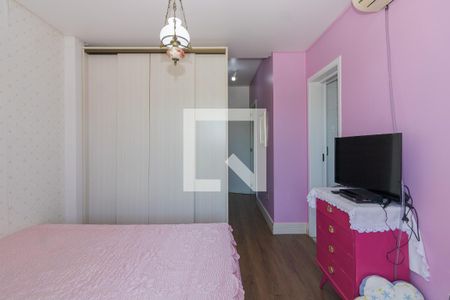 Casa para alugar com 395m², 4 quartos e 5 vagas Casa para alugar com 395m², 4 quartos e 5 vagasQuarto Suíte 1