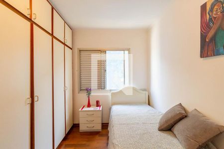 Apartamento à venda com 70m², 2 quartos e 2 vagas Apartamento à venda com 70m², 2 quartos e 2 vagasQuarto 2