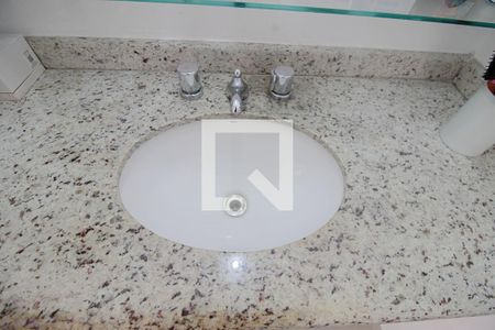 Apartamento à venda com 106m², 3 quartos e 2 vagas Apartamento à venda com 106m², 3 quartos e 2 vagasBanheiro da Suíte 3