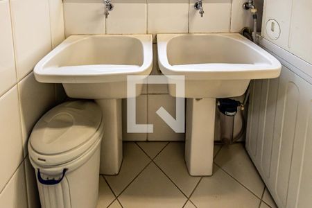 Apartamento à venda com 142m², 2 quartos e 3 vagasÁrea de serviço