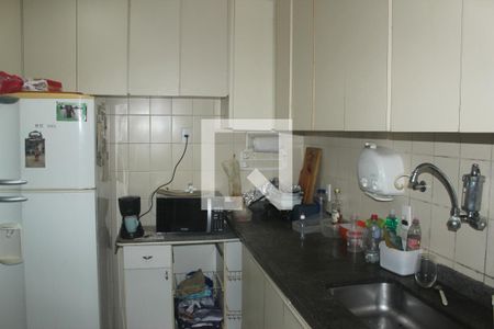 Apartamento à venda com 90m², 3 quartos e 1 vagaCozinha e Área de Serviço