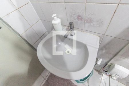 Casa à venda com 170m², 3 quartos e 2 vagas Casa à venda com 170m², 3 quartos e 2 vagas Casa 2 Banheiro
