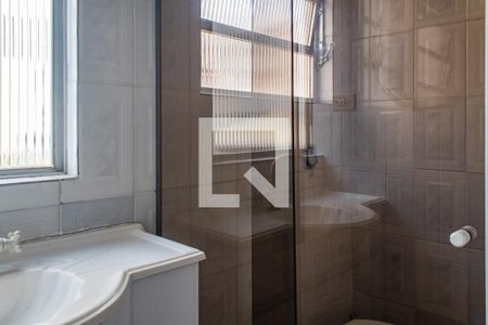 Banheiro da Suíte 1 de apartamento para alugar com 3 quartos, 78m² em Enseada, Guarujá