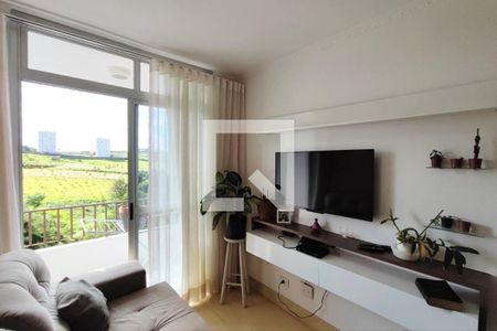 Sala de Estar de apartamento para alugar com 3 quartos, 93m² em Jardim Antonio Von Zuben, Campinas