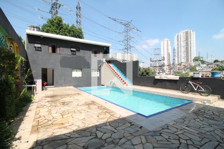 Casa à venda com 340m², 4 quartos e 4 vagasQuintal e Piscina