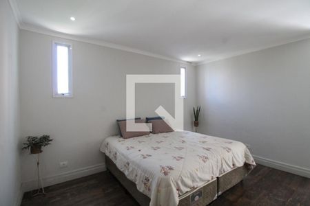 Casa à venda com 340m², 4 quartos e 4 vagasQuarto Suíte