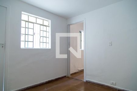 Quarto de casa para alugar com 1 quarto, 75m² em Vila Guarani (z Sul), São Paulo
