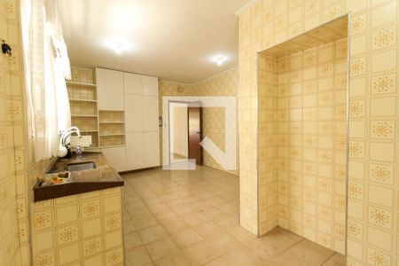 Casa à venda com 150m², 3 quartos e 3 vagas Casa à venda com 150m², 3 quartos e 3 vagasCozinha