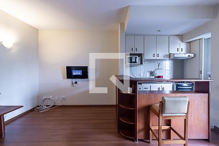 Sala de apartamento para alugar com 1 quarto, 50m² em Moema, São Paulo