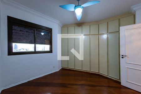 Apartamento para alugar com 280m², 3 quartos e 4 vagas Apartamento para alugar com 280m², 3 quartos e 4 vagasQuarto