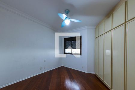 Apartamento para alugar com 280m², 3 quartos e 4 vagas Apartamento para alugar com 280m², 3 quartos e 4 vagasQuarto