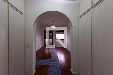 Apartamento para alugar com 280m², 3 quartos e 4 vagas Apartamento para alugar com 280m², 3 quartos e 4 vagasQuarto