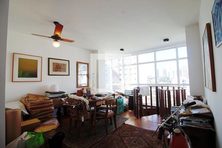 Sala de apartamento para alugar com 3 quartos, 300m² em Real Parque, São Paulo