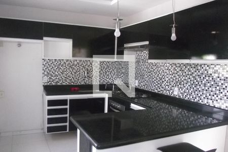 Apartamento à venda com 73m², 2 quartos e 1 vagaCozinha