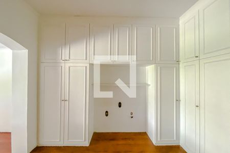 Casa à venda com 220m², 3 quartos e 2 vagas Casa à venda com 220m², 3 quartos e 2 vagasQuarto 2