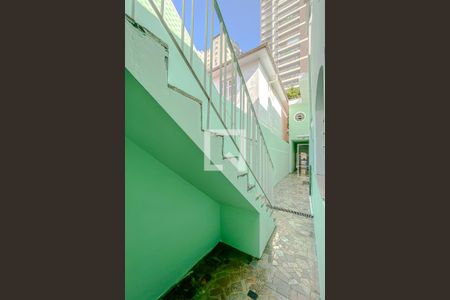 Casa à venda com 220m², 3 quartos e 2 vagas Casa à venda com 220m², 3 quartos e 2 vagasÁrea Externa