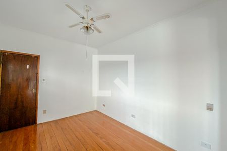 Casa à venda com 220m², 3 quartos e 2 vagas Casa à venda com 220m², 3 quartos e 2 vagasQuarto 2