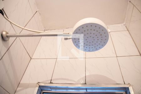 Casa à venda com 101m², 3 quartos e 2 vagas Casa à venda com 101m², 3 quartos e 2 vagasBanheiro 2