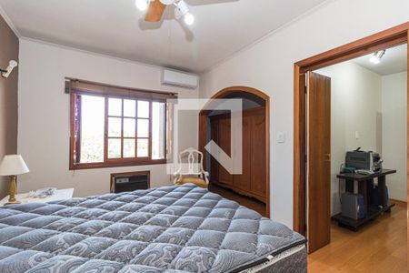 Casa à venda com 380m², 4 quartos e 3 vagasQuarto 3 Suite