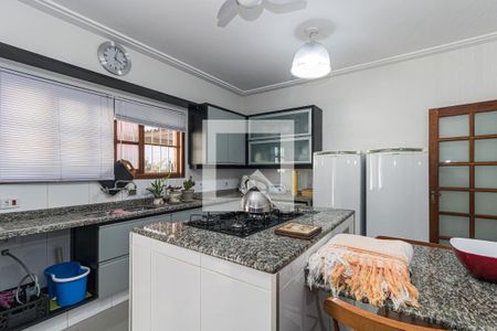 Casa à venda com 380m², 4 quartos e 3 vagasCozinha