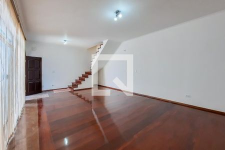 Casa à venda com 400m², 5 quartos e 2 vagasEdícula - Sala