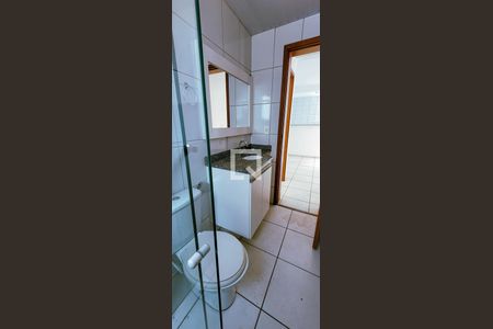 Apartamento à venda com 69m², 3 quartos e 1 vaga Apartamento à venda com 69m², 3 quartos e 1 vagaBanheiro Social