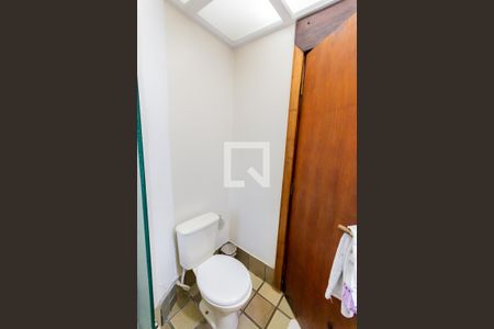 Apartamento para alugar com 156m², 3 quartos e 2 vagasBanheiro